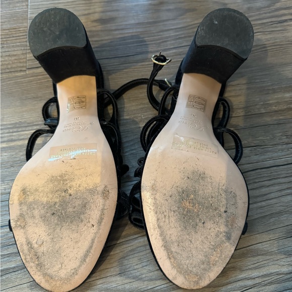 Leather summer shoes with bows barely used - Picture 3 of 3